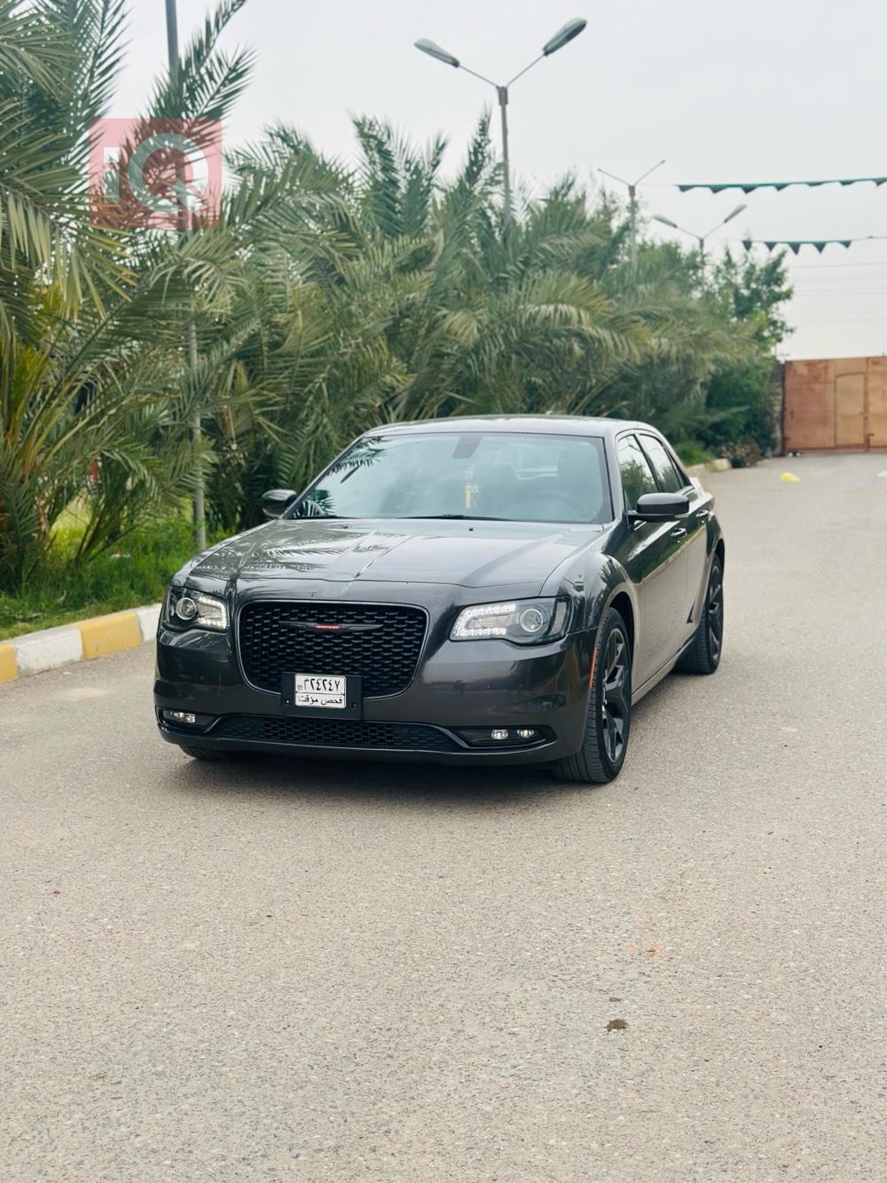کرایسلەر 300